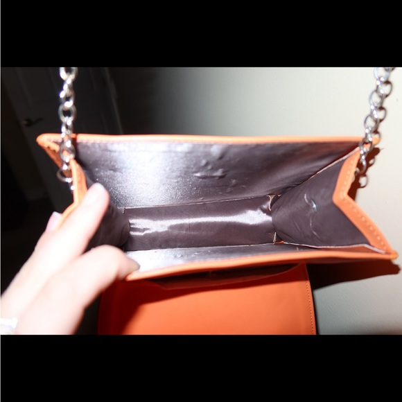 Boohoo Orange Purse - Picture 5 of 6